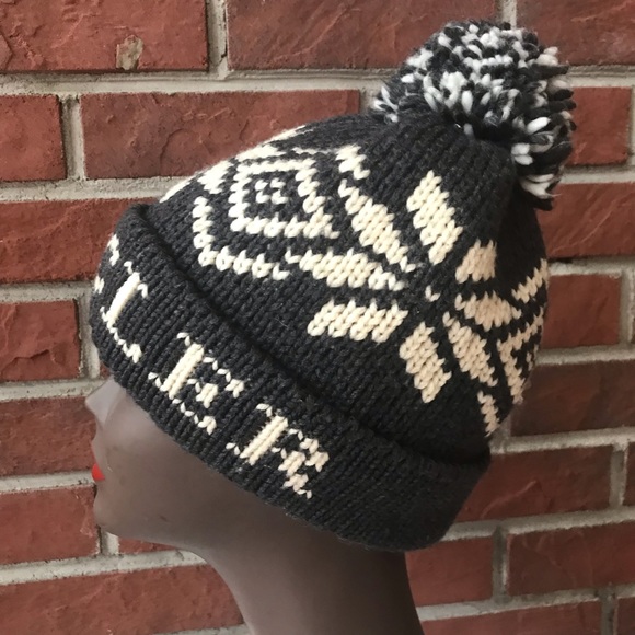 •MONCLER BEANIE 100% WOOL HAT POM POM LOGO BRAND - Picture 4 of 15